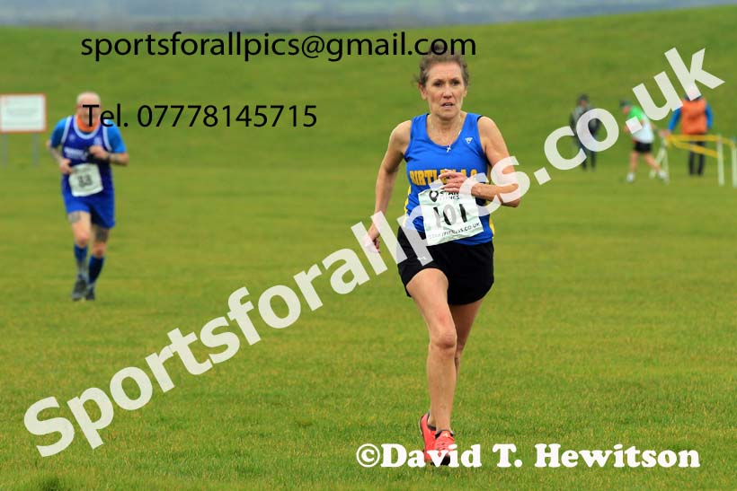 Womens 35+ and Mens 65+ 2023 NEMAA Cross Country, Croft Circuit, North Yorkshire. Photo: David T. Hewitson/Sports for All Pics